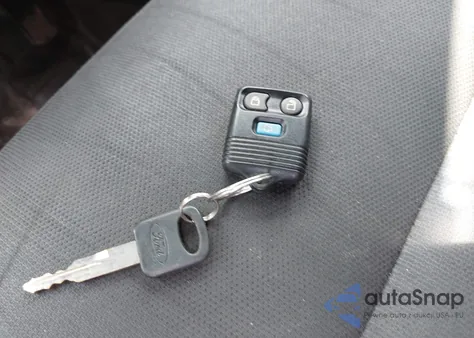 2017 Ford Police Interceptor z USA, uszkodzony, nr VIN 1FM5K8AR8HGE14461